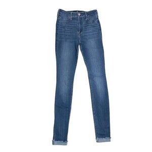 Hollister High-Rise Jean Leggings with Advanced Stretch Folded Raw Cut Hem